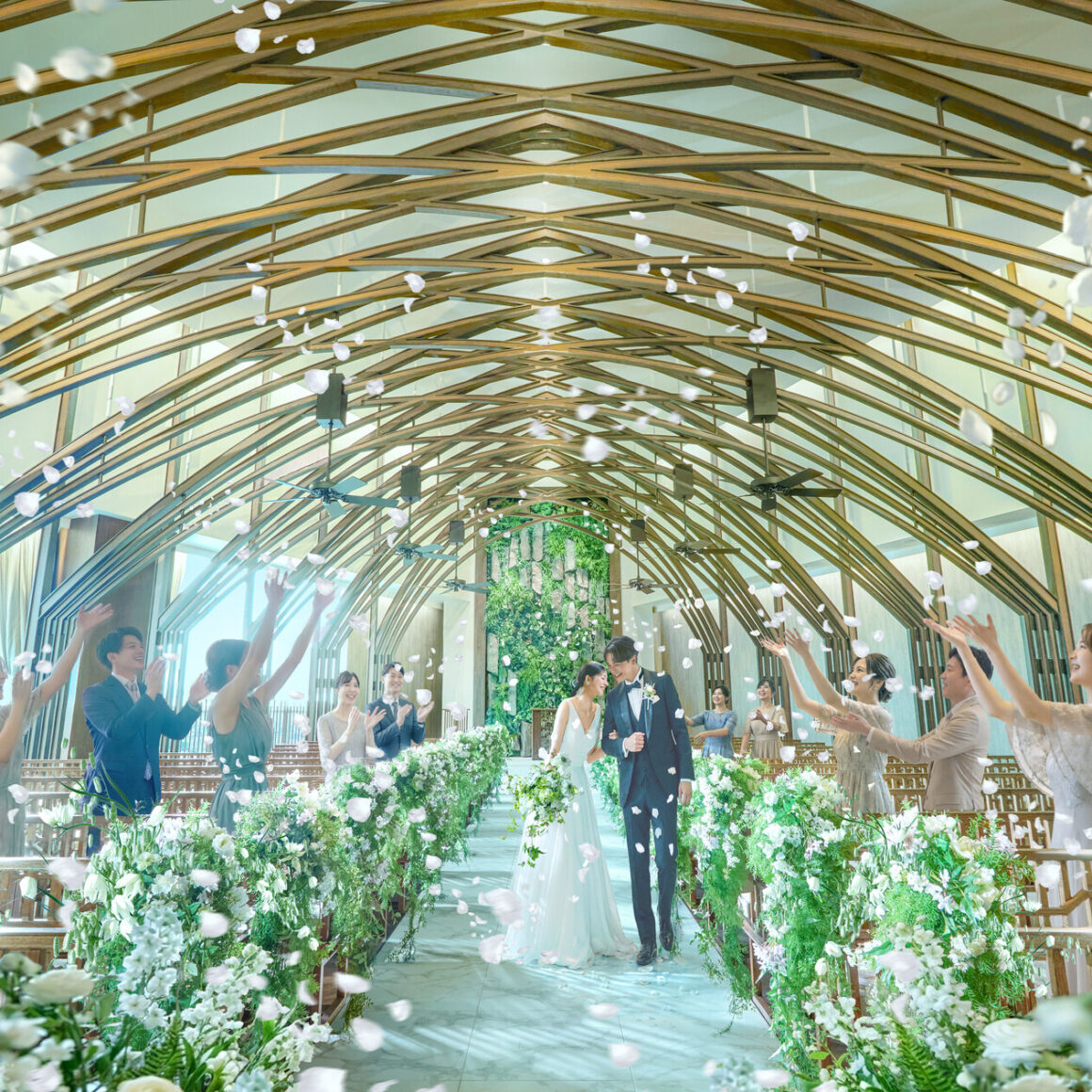 GWBIG*＼1軒目挙式0円／＼憧れドレス2着0円／理想をカタチに★